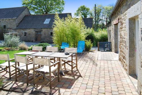 Maison de 3 chambres avec jardin clos et wifi a Louargat B