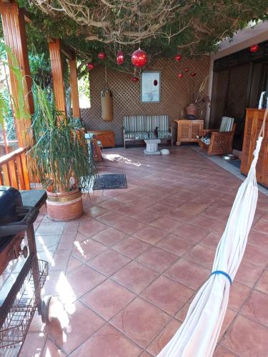 Jardín, Casa familiar La Arboleda in Zona 16