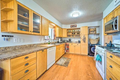 Eco-Friendly Escape in Cortez - Pets Welcome! in Cortez, USA