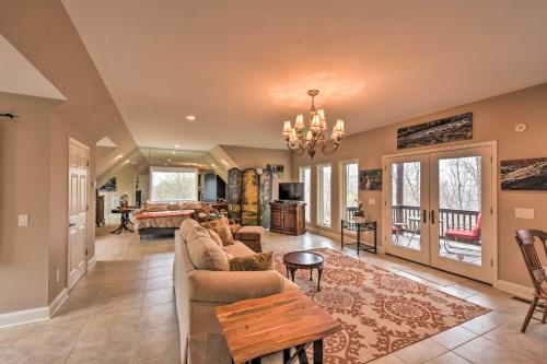 Hayesville Studio Nearby Hiking and Golfing! in Hayesville, USA