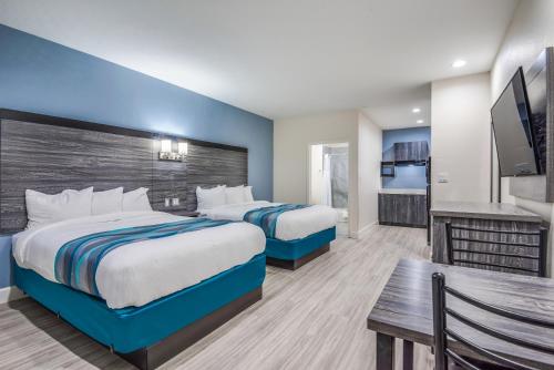 Americas Best Value Inn & Suites Houston at Hwy 6