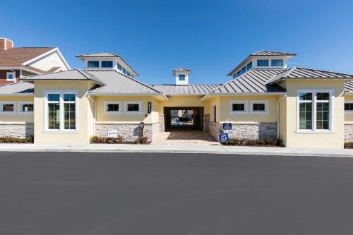 4 BR 4 BA Villa 5min to Disneyworld 1804ft² Gym - image 40