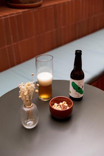 Hôtel AMI - image 10