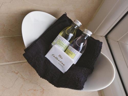 Bailey Ground Hotel - image 2