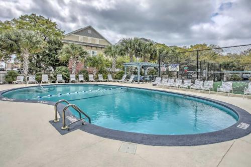 Lovely Condo with Pool - Walk to Family Kingdom! - image 12