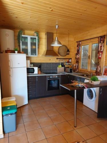 virtuve, Casa Rural Mi Balconcito in Huetre