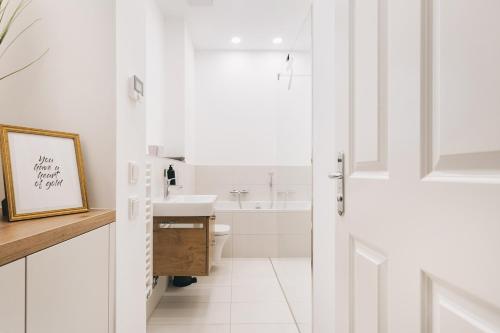 TIP! Modernes 90 qm City-Apartment mit Stil & Komfort in Toplage, Drážďany (fotografie 8)