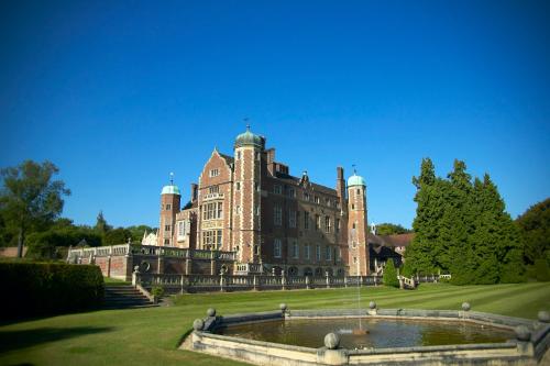 Madingley Hall - image 9