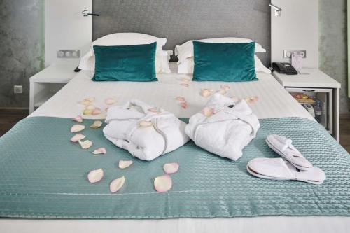 Prestige Queen Room with Spa Bath - Non-Smoking