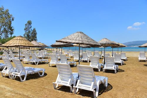 Ramada Resort by Wyndham Akbuk - All Inclusive Ramada Resort by Wyndham Akbuk - All Inclusive