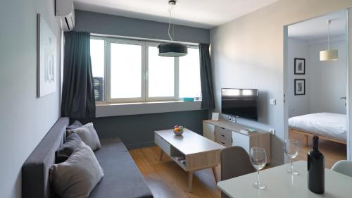 Royalty Apartment Syggrou 2 - アテネ