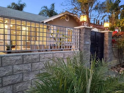 B&B San Diego - North Park Bungalow - Bed and Breakfast San Diego