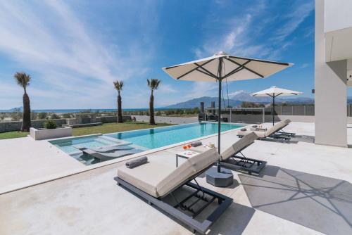 Grand Sea View Luxury Villa 2