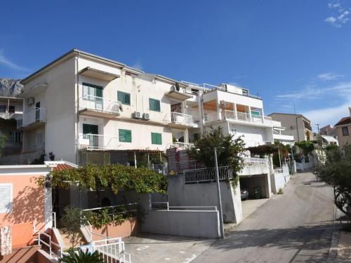  Apartments Villa Vesna Podgora - CDM05026-CYB, Ferienwohnung in Podgora