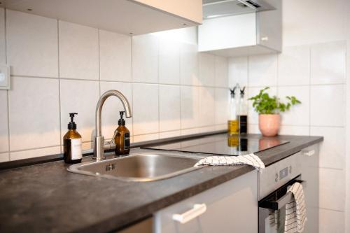 - NEU - Sweet Home, Parkplatz, Netflix, Bad Salzuflen (fotografie 9)