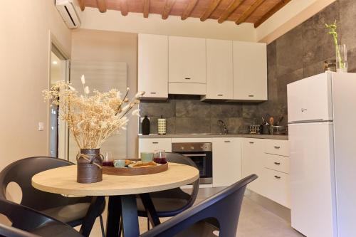 Industrial apartment in the heart of San Miniato in San Miniato