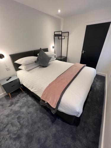 Eden Retreats Serviced Apartments in Lancaster