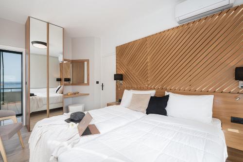 Apartment with Sea View image 7