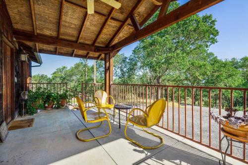 Healdsburg Home with Magnificent Vineyard View home