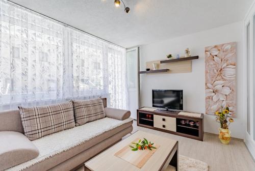 Apartment Eli - image 8