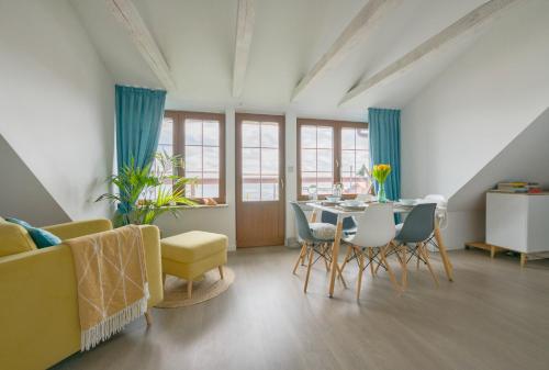 Dom & House - Apartament Orłowskie Molo przy plaży z widokiem na morze