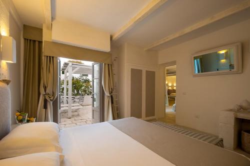2 queen beds