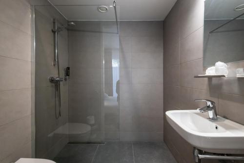 Acostar Hotel - image 3