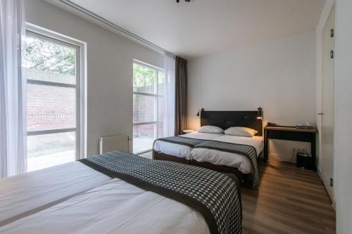 Acostar Hotel - image 14