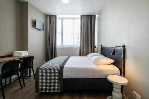 Acostar Hotel - image 4