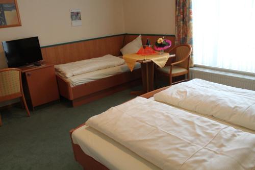 Hotel Ideal - image 10
