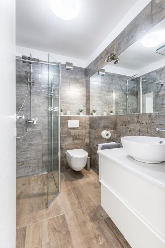 Domus Mea Apartment - Tap to explore photos
