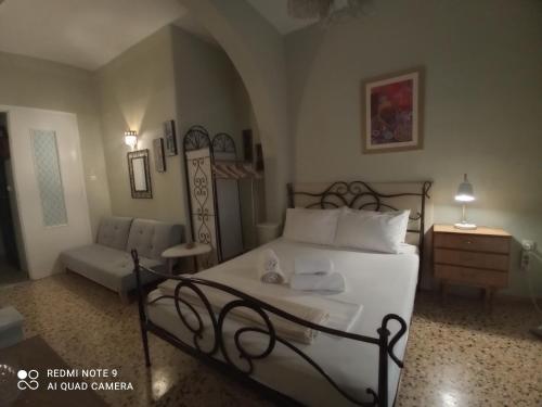 Omiros House - main image