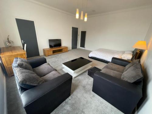 Picture of Premier 2 Bedrooms Apartment C