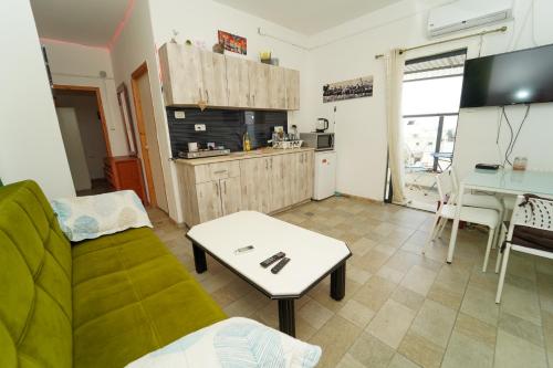 Nice suite Nahariyya in Nahariya