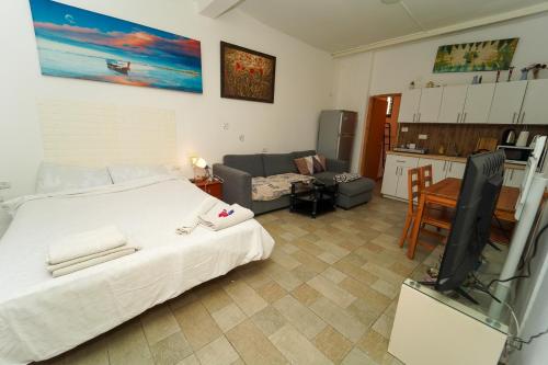 comft suite Nahariyya in Nahariya