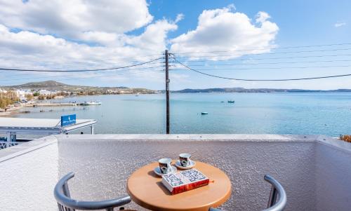 Double room, deluxe, sea view, balcony