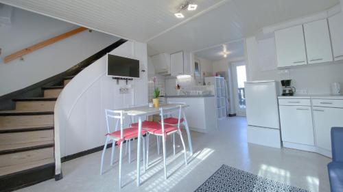 Le petit nid à Viry - image 2