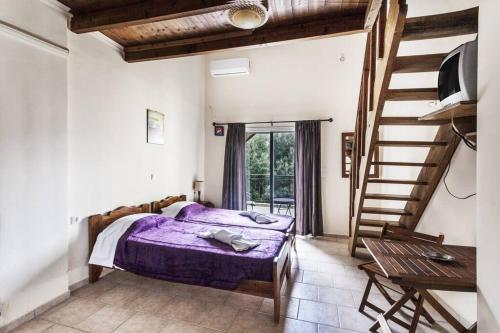 B&B Raches - Despina Studios 4 beds with loft and kitchenette # 8 - Bed and Breakfast Raches