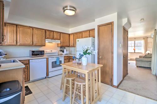 Cozy Allentown Home, 2 Mi to Hamilton District! in Allentown, USA