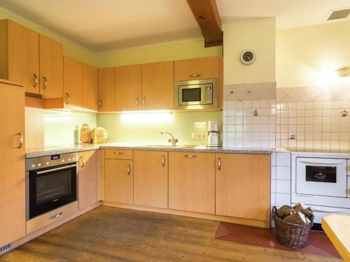 Spacious Holiday Home in Sankt Johann im Pongau with Garden