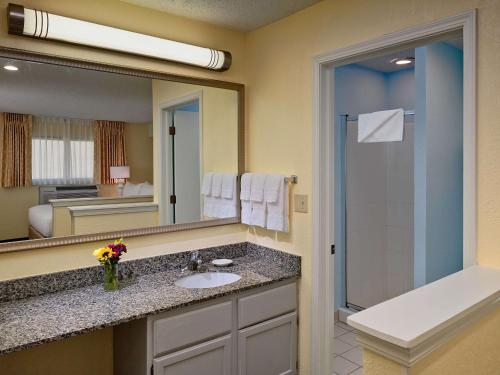 Sonesta ES Suites Wilmington - Newark