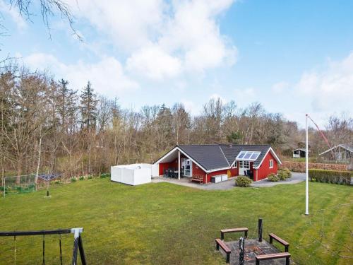 6 person holiday home in Hemmet