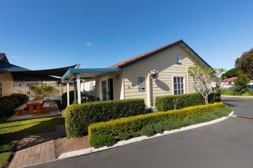 Forster Holiday Village