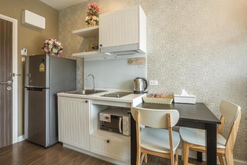 Courtyard khaoyai by August near Scenical World