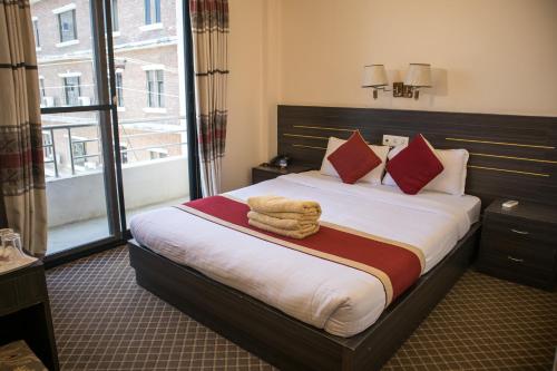 Vaatamisväärsus lähikonnas, Mirage Inn in Lumbini