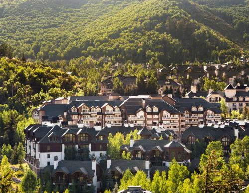 St. James Place - Hotel - Beaver Creek