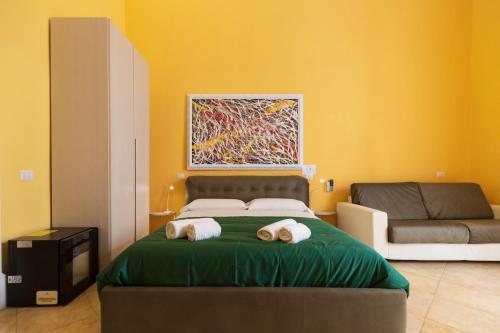 Suites Trinità in Toledo street, Naples