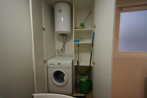 Three-Bedroom Apartment image 9