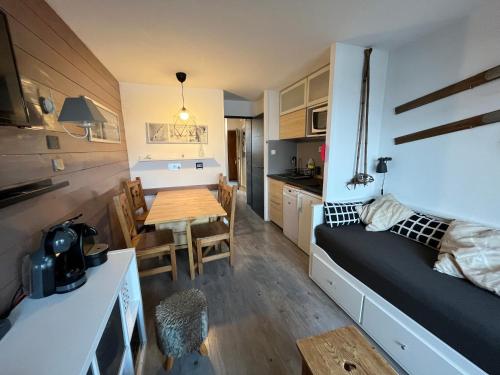 Avoriaz appartement 4pers plein sud skis aux pieds Morzine