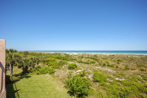 Sea Place 11208 2 Bedrooms Sleeps6 Tennis Ocean Front Pool WiFi - image 6